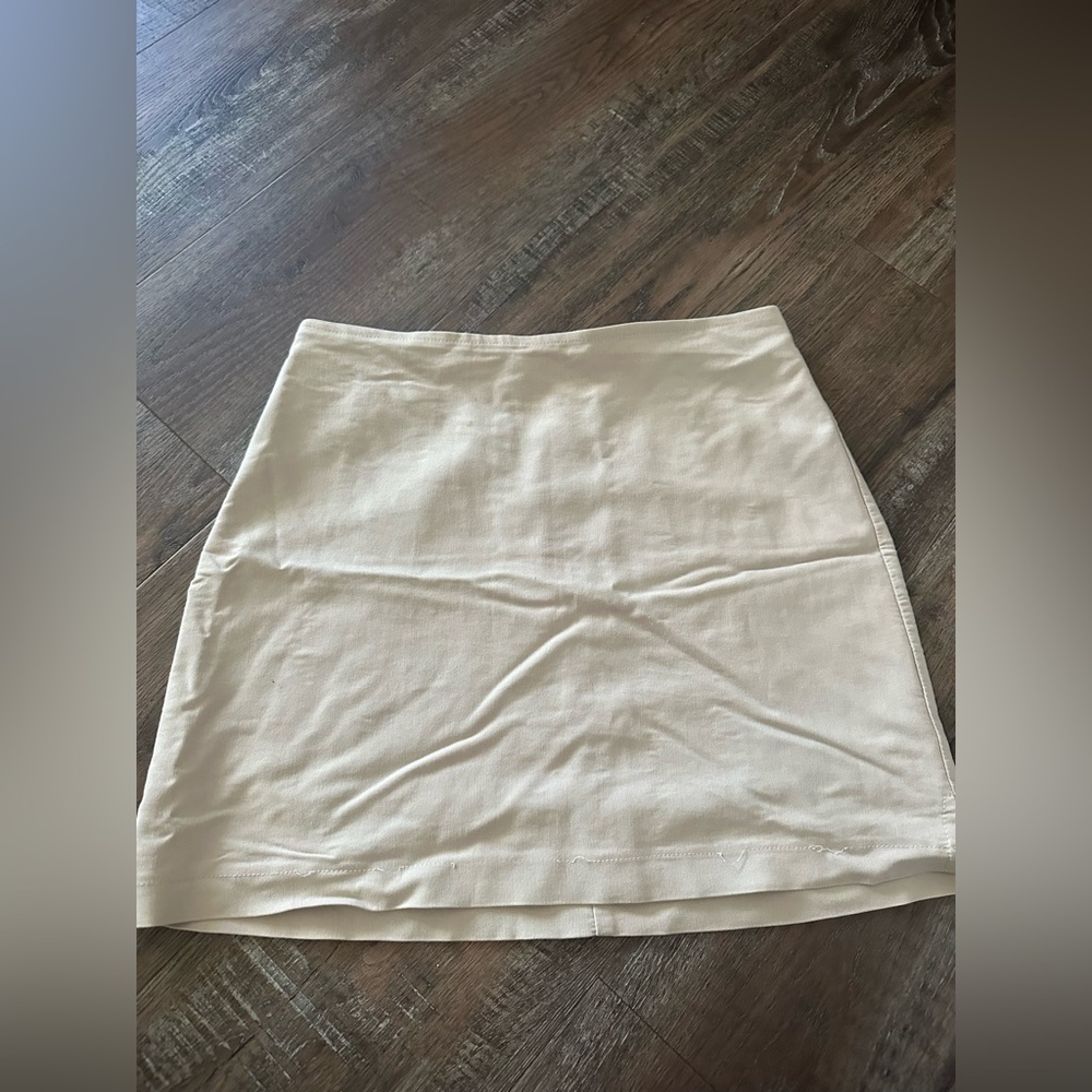 M collection tan zip up mini skirt